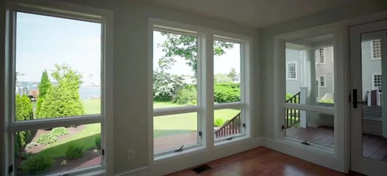 Double-hung Window Repair in Hollywood, FL