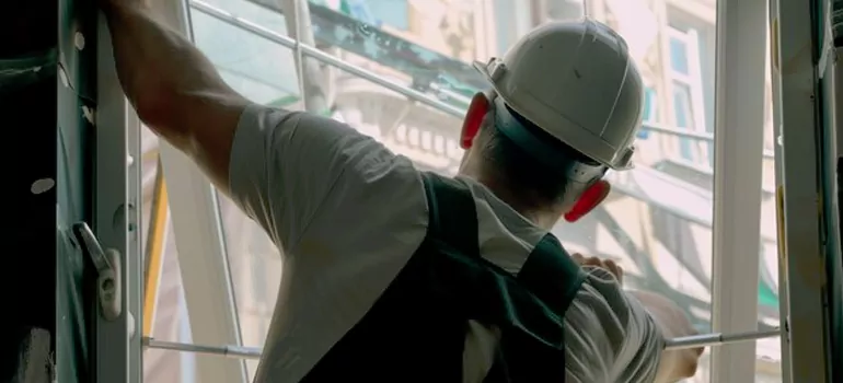 Install Exterior Storm Windows in Hollywood, FL